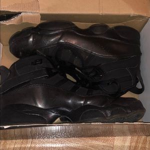 Jordan six rings